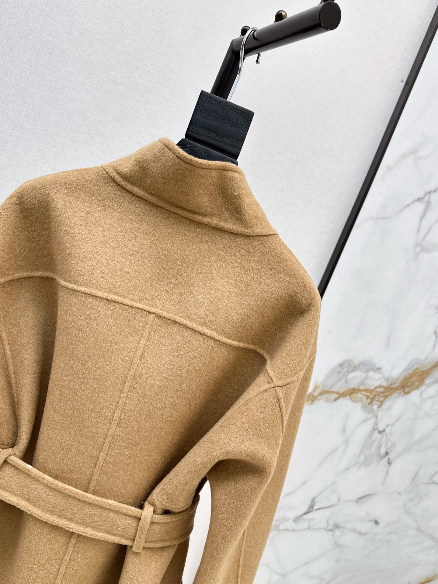 Her 26fw belted overcoats