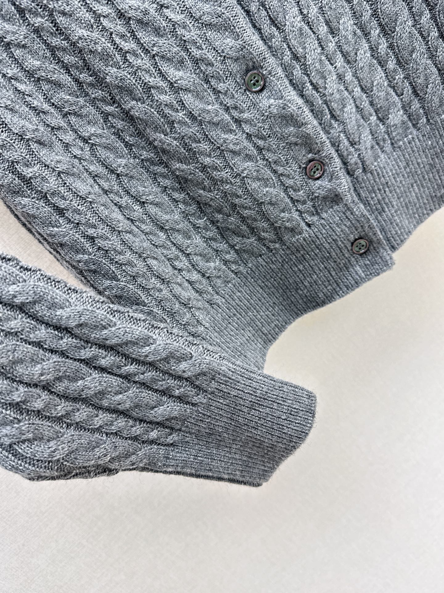 CD 26fw knit caedigan
