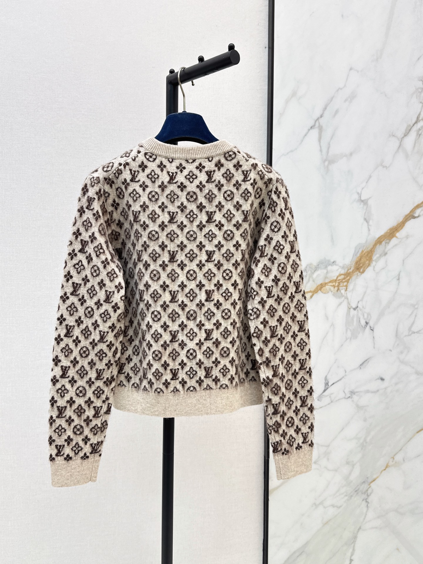 Loui 26fw jacquard knit cardigan