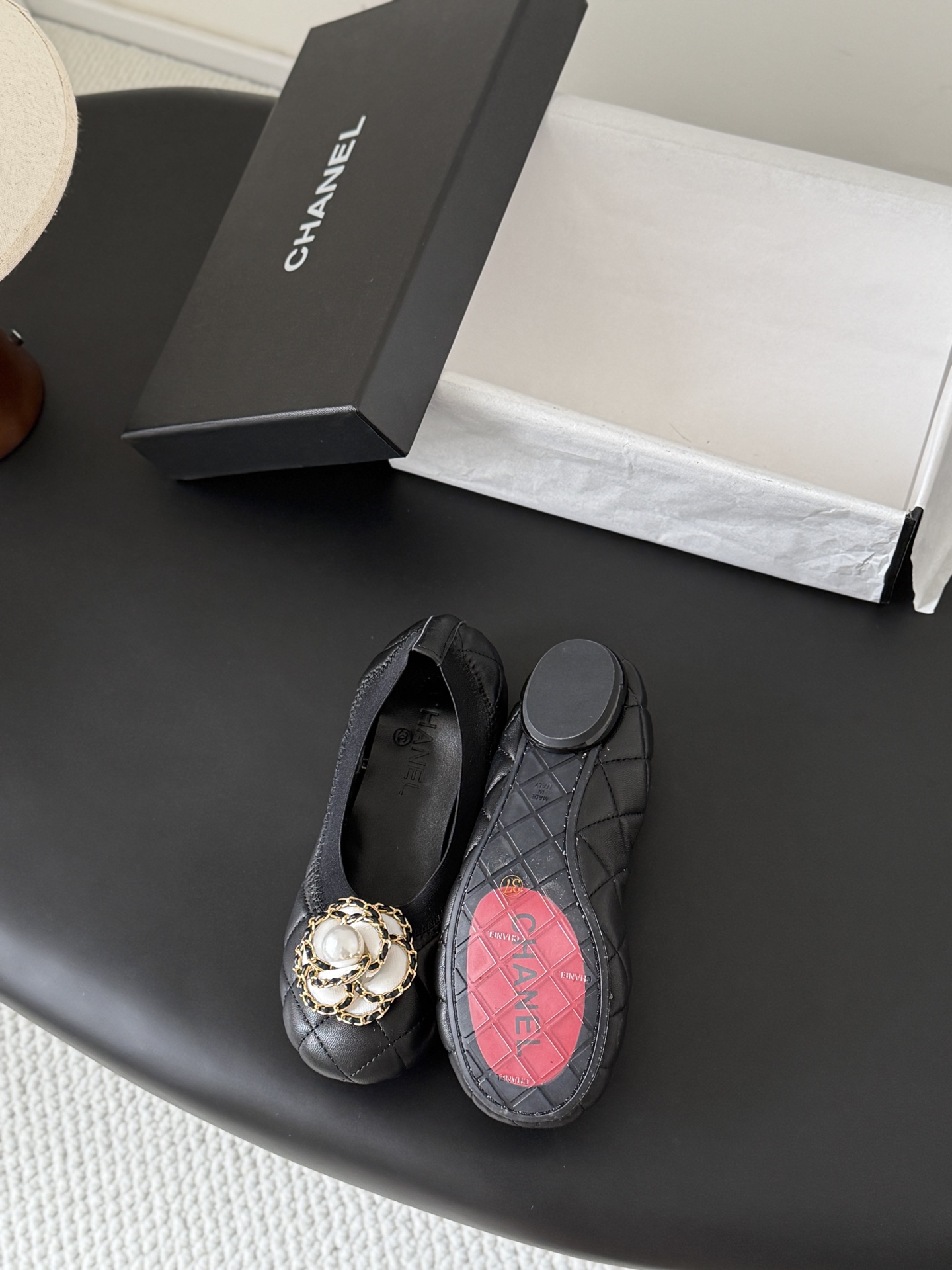Chan 26ss camellia flats