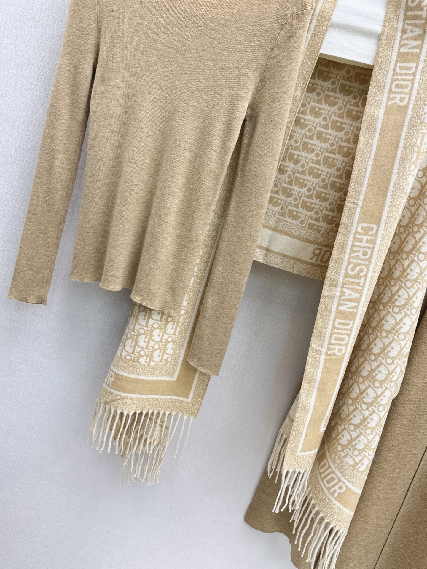 CD 26fw knit shawls basic tee pants sets