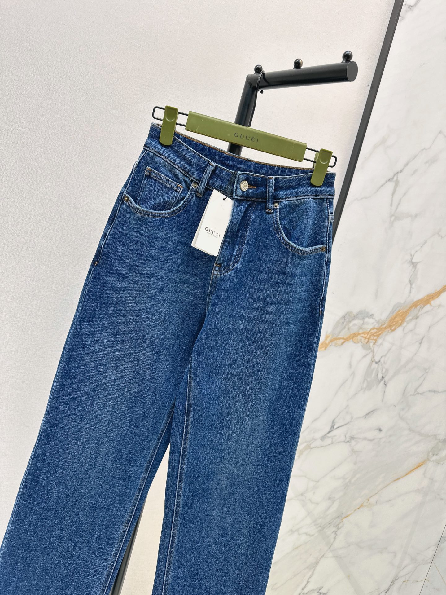 Guc 26fw straight-leg jeans