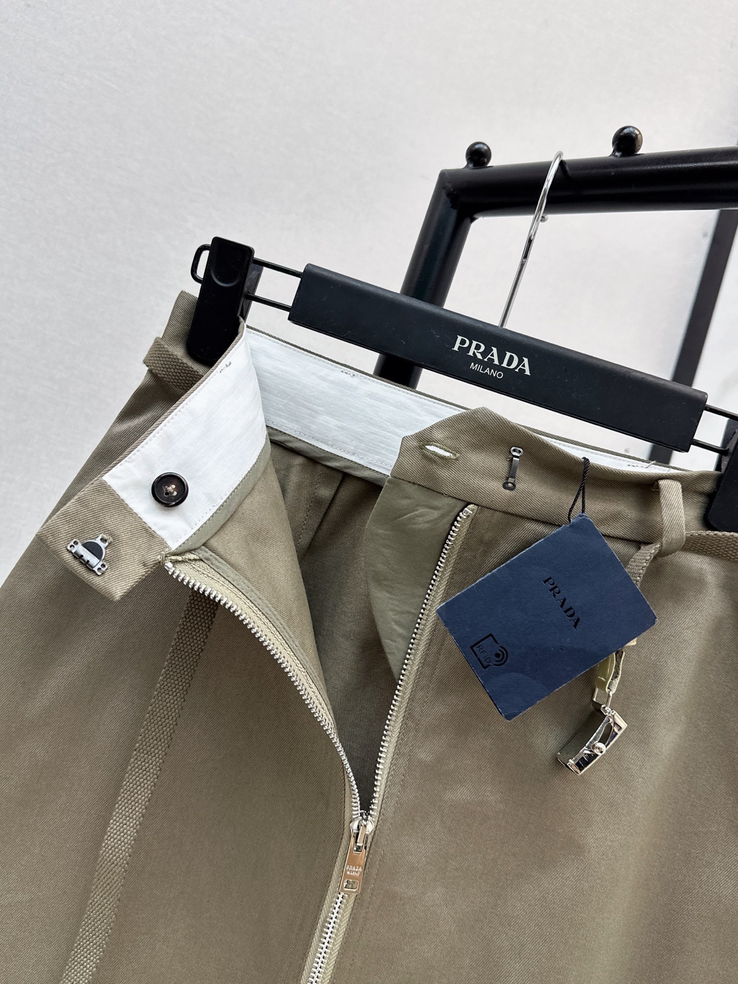 Pra 26fw zipper mini skirt