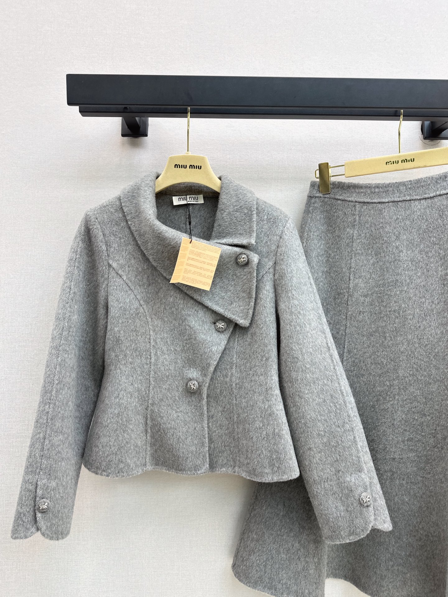 Miu 26fw woolen cropped jacket mermaid skirt sets