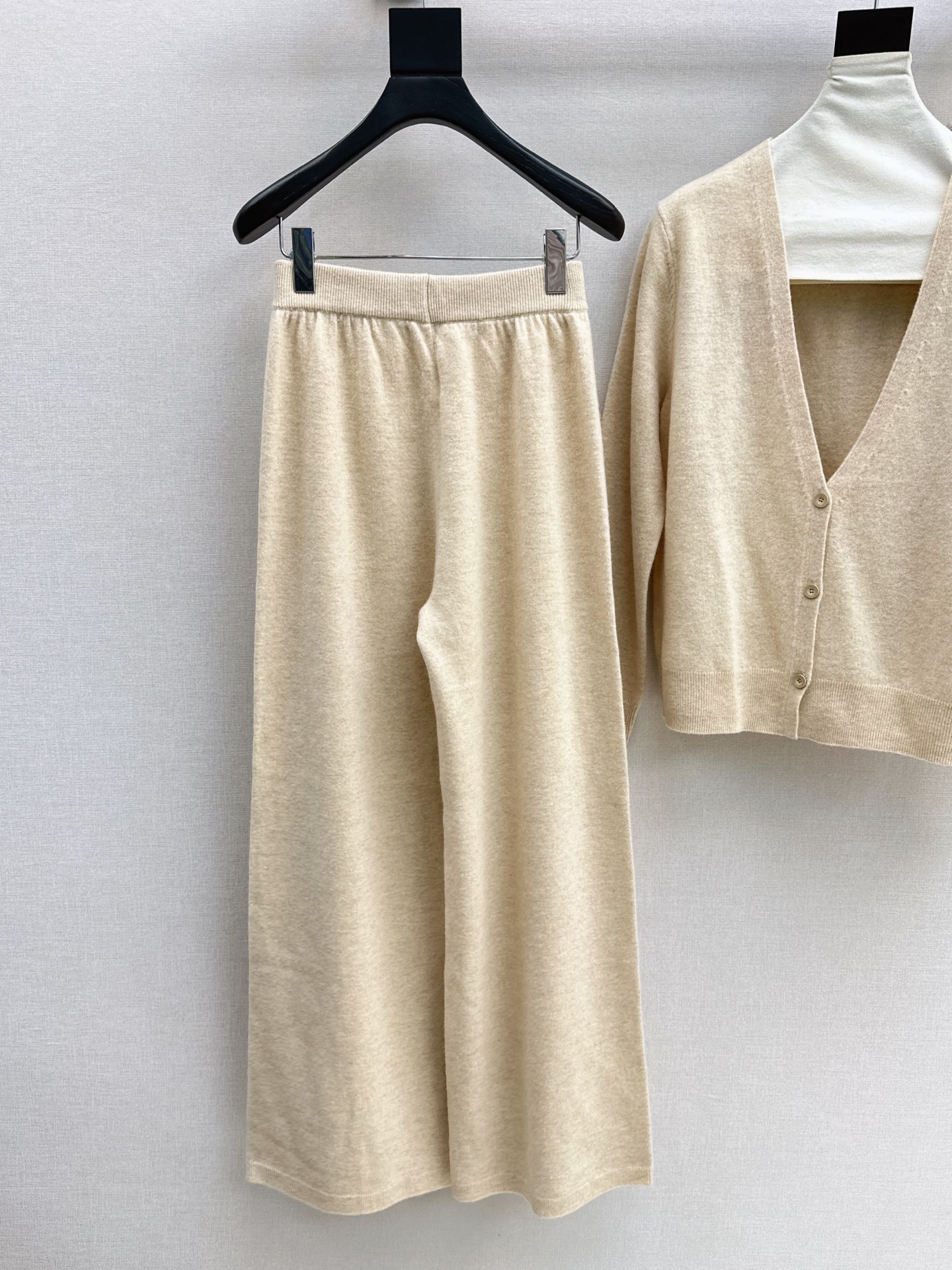 Brun 26fw knit vest cardigan pants sets
