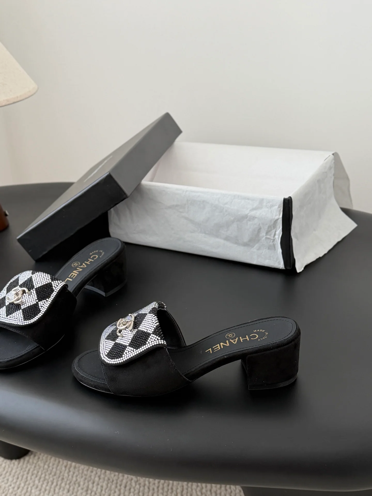 Chan 26ss rhinestone-embellished chunky sandals