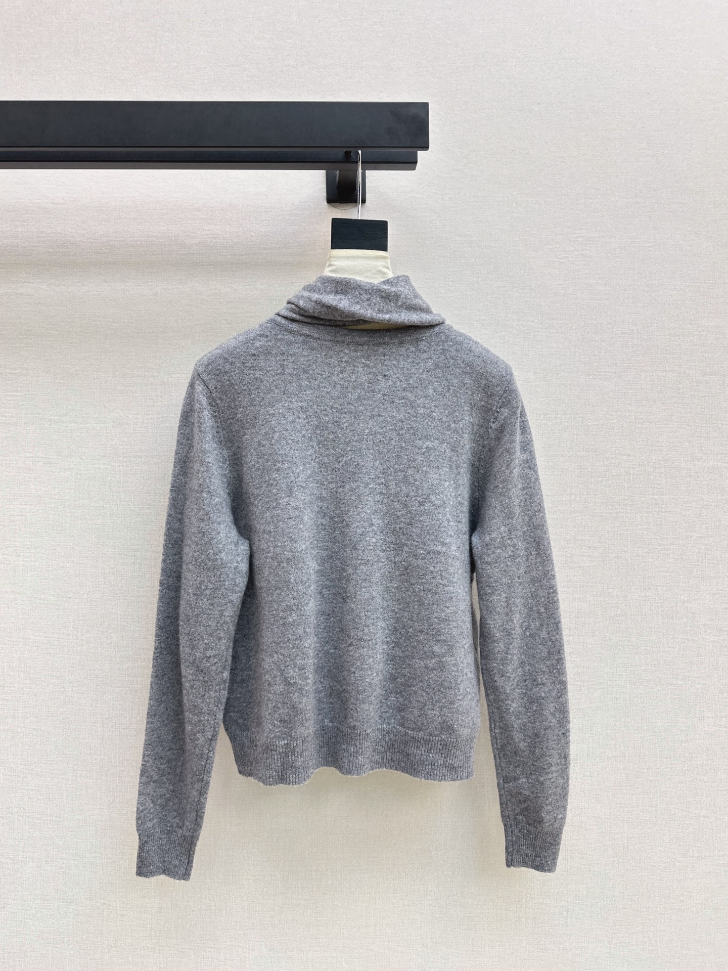 Row 26fw draped scarf-neck knit sweater