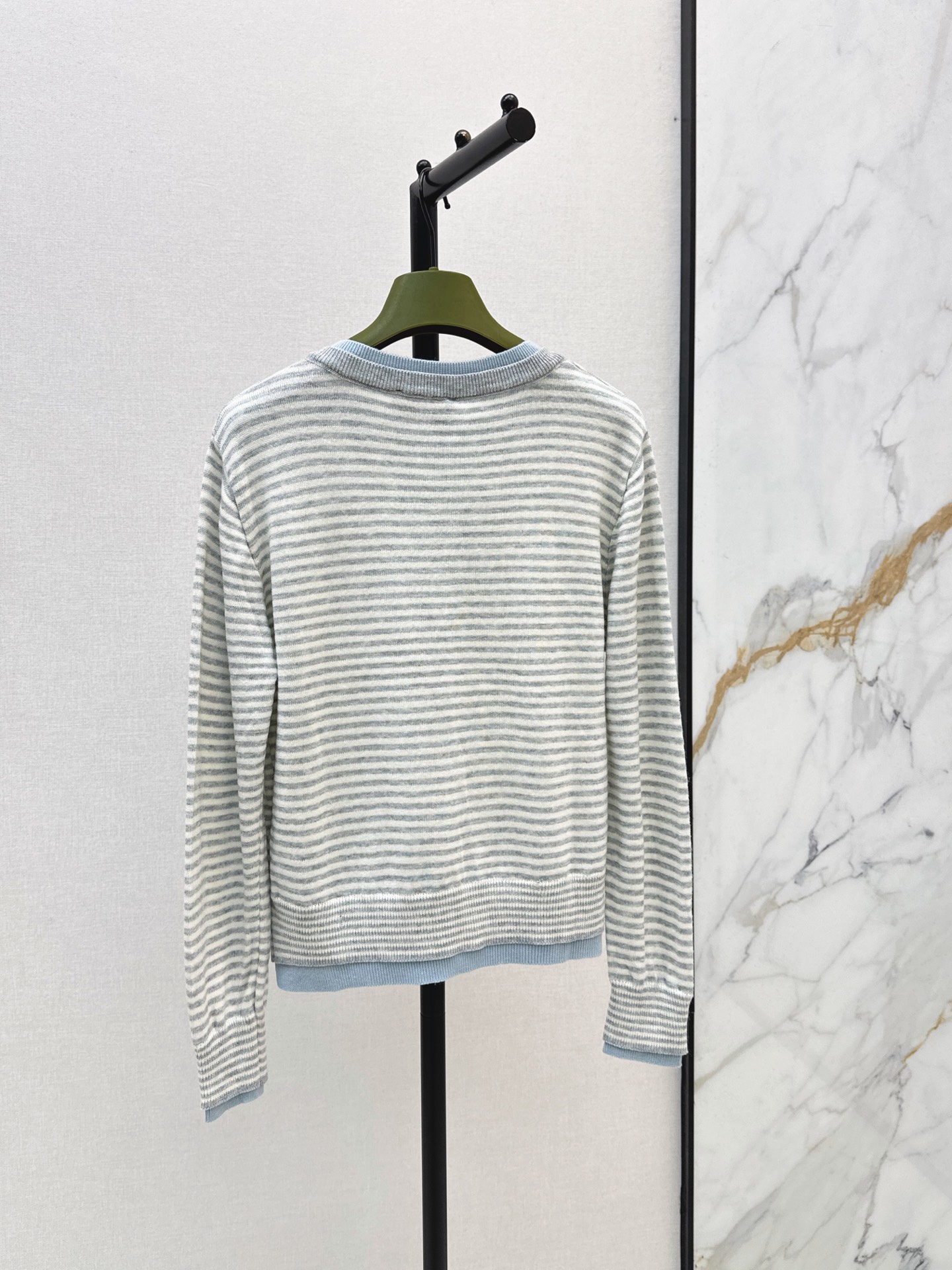 Guc 26fw stripe cardigan