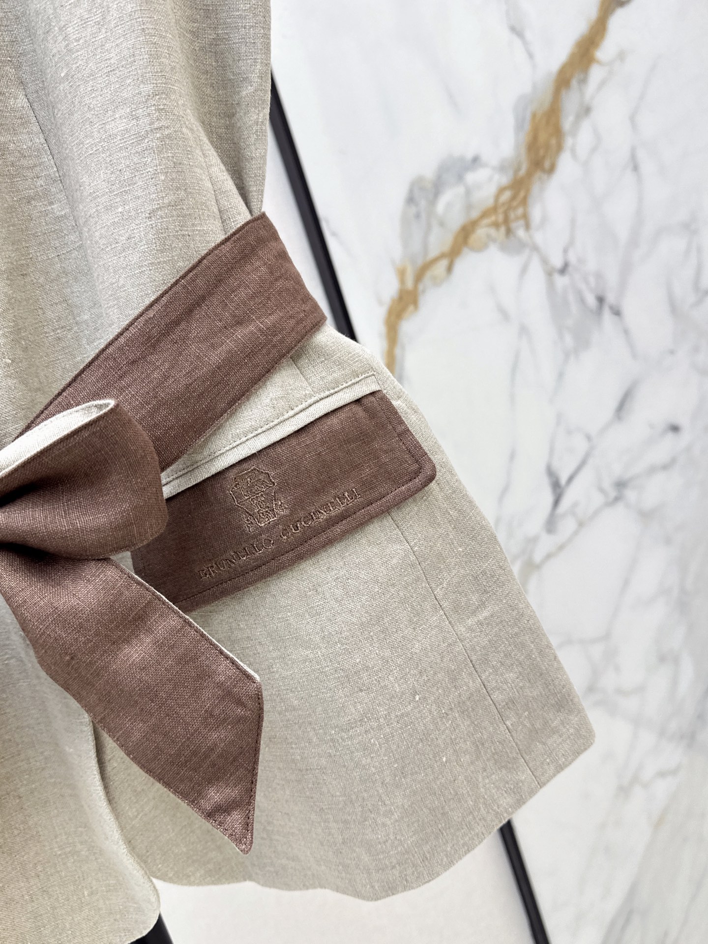 Brun 26ss linen waistcoats