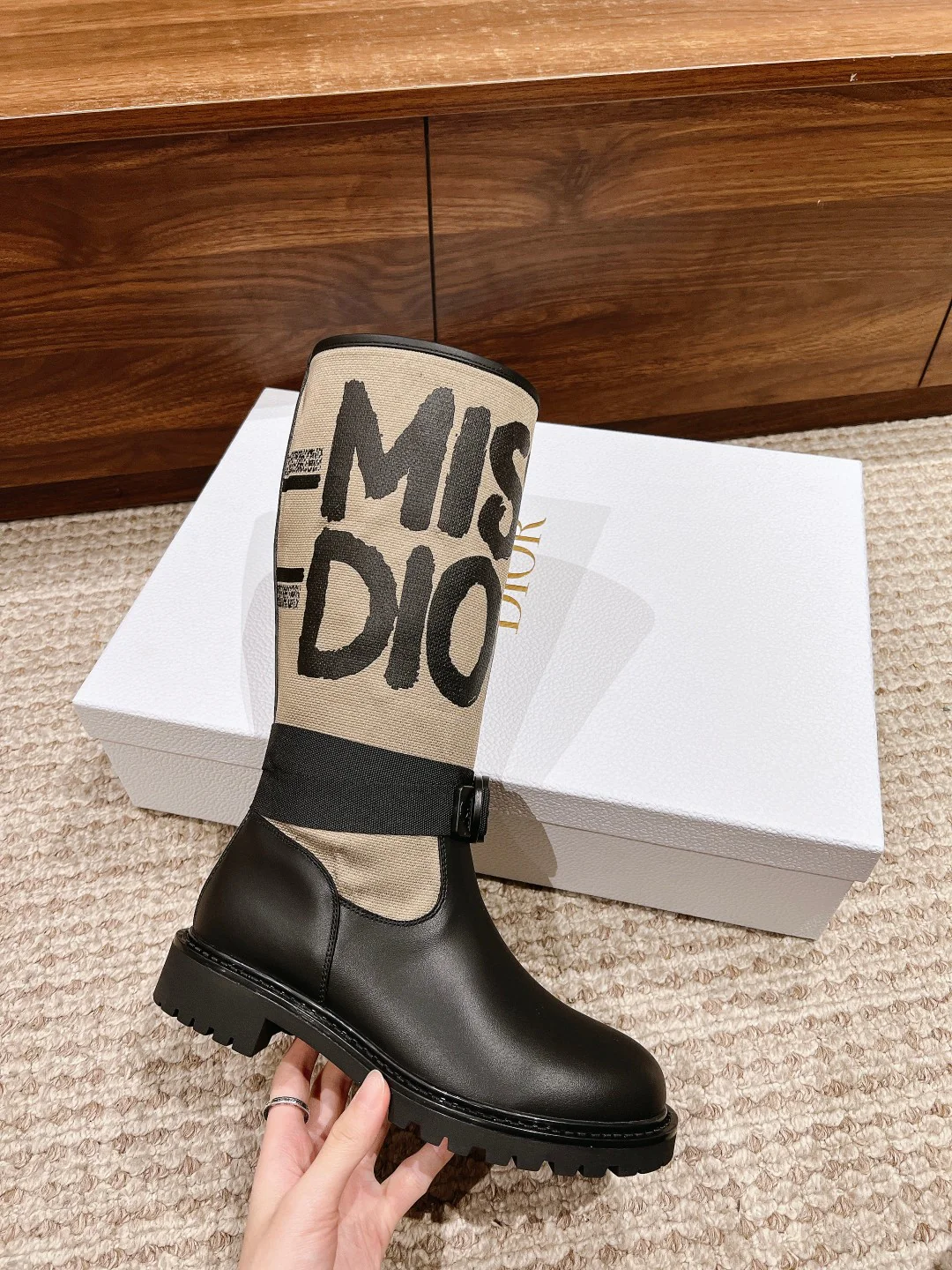 CD 25fw half boots