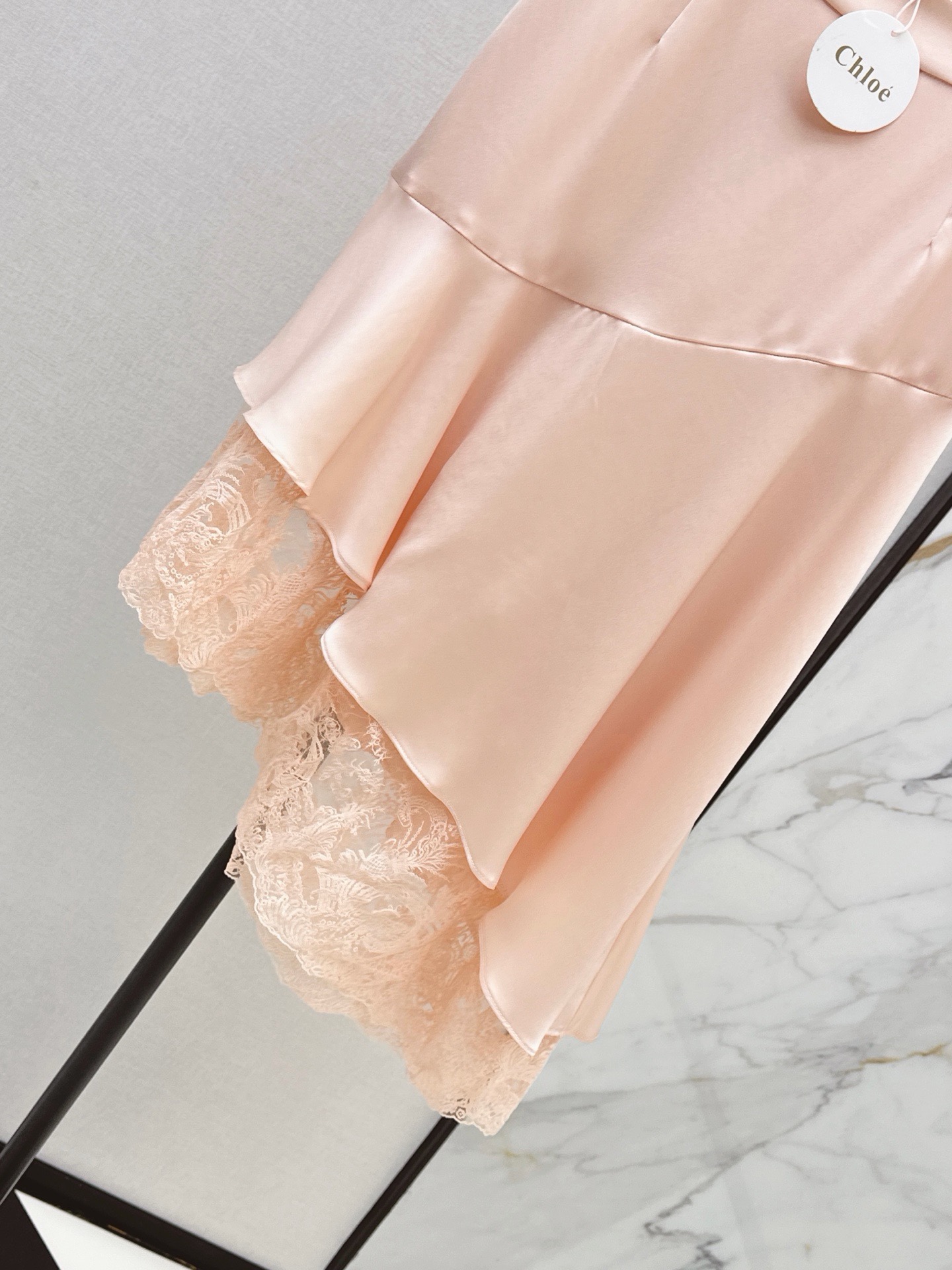 Chol 26ss contract lace skirt