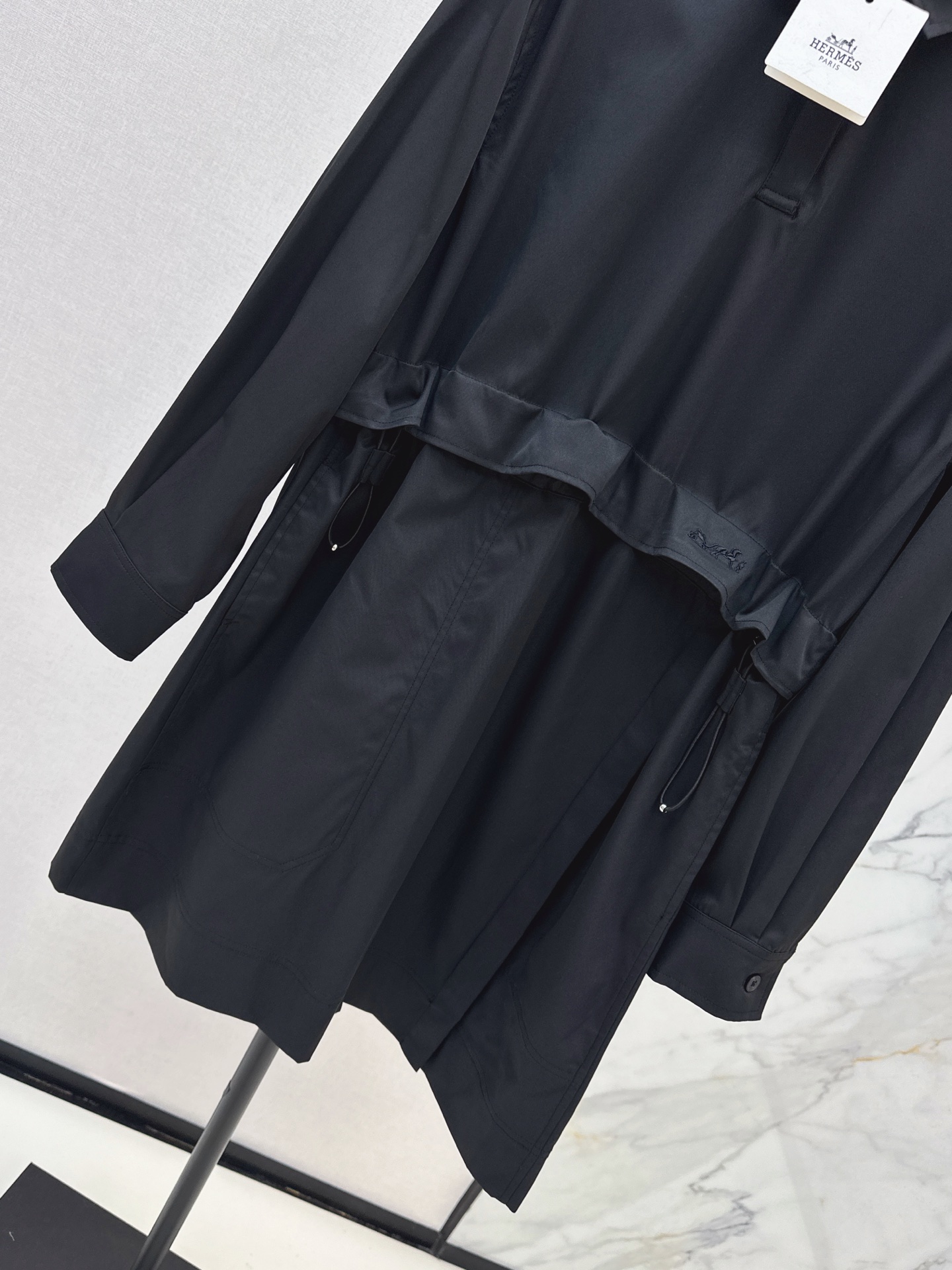 Her 26fw drawstring dress