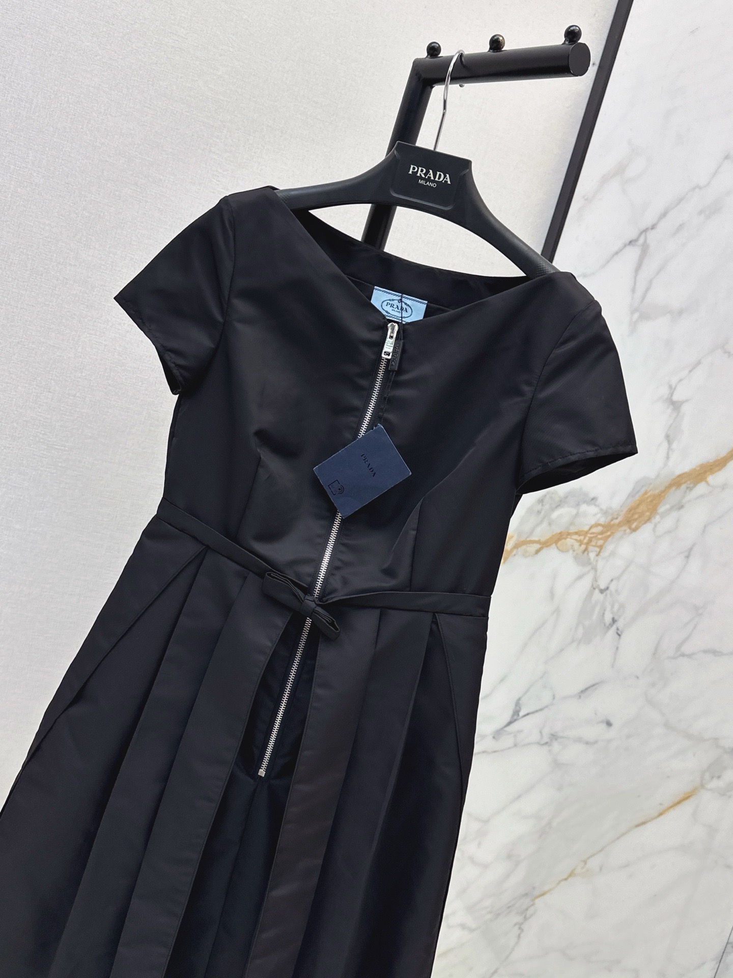 Pra 26fw zip-up bow dress