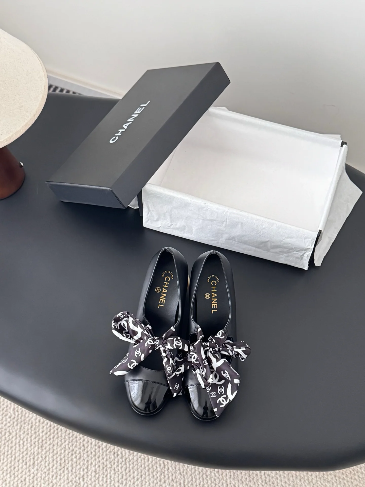 Chan 26ss mary jane flats