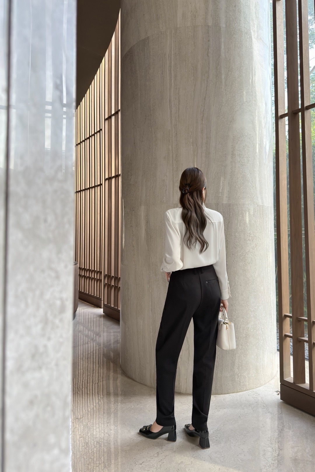 Loui 26fw suit pants