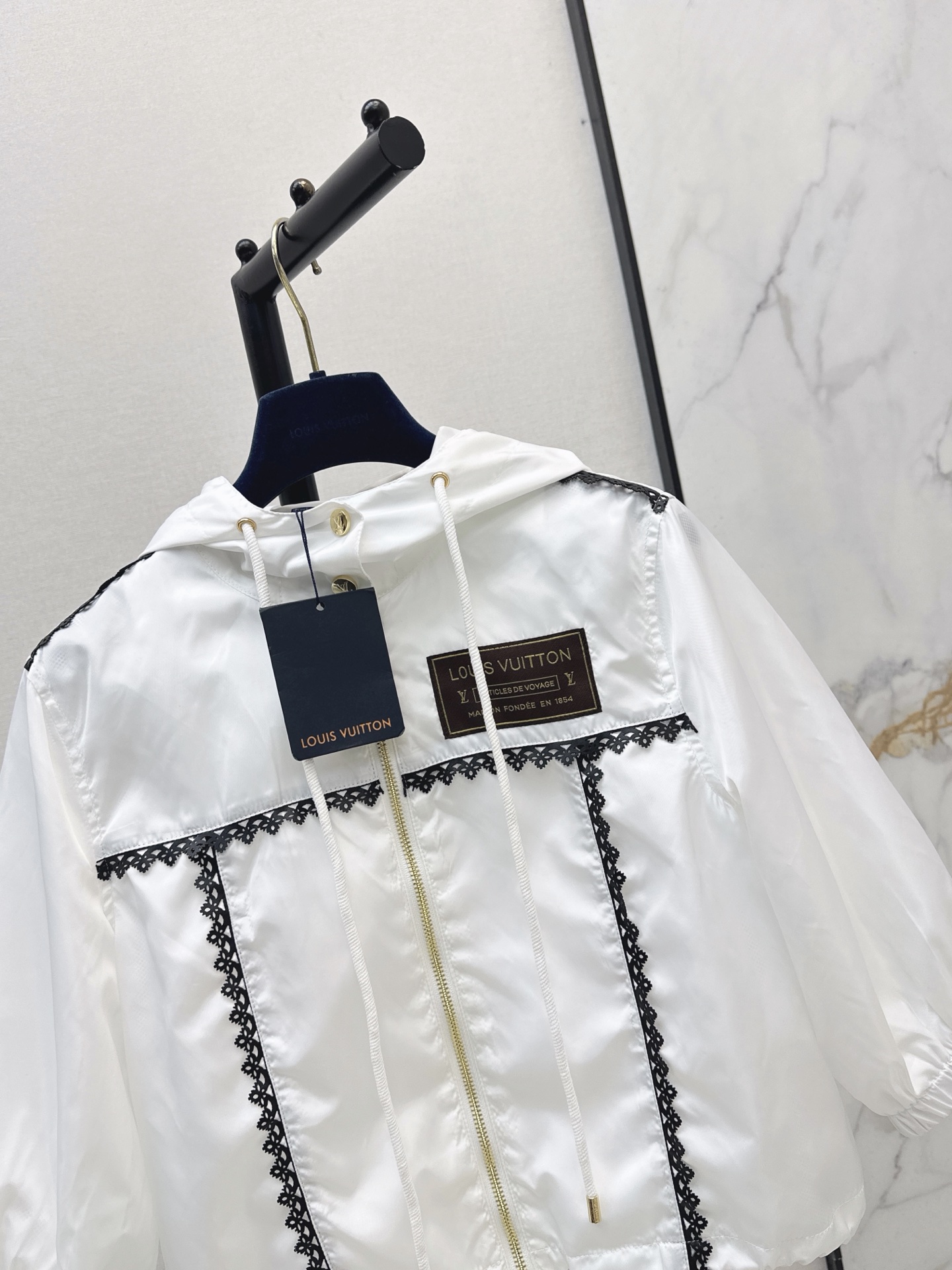 Loui 26ss lace trim jacket