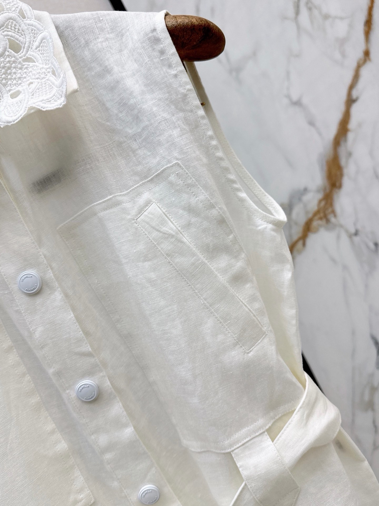 Brun 26ss embroidery waistcoat