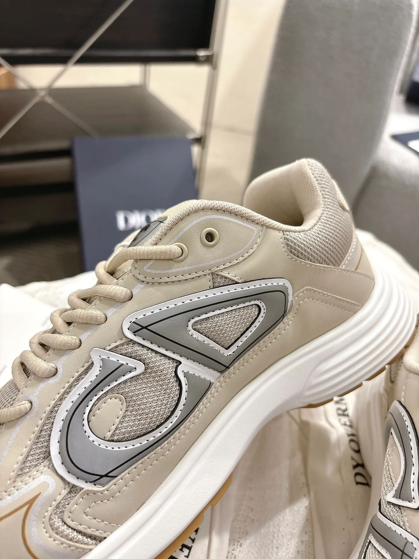 CD 25fw dad's shoes