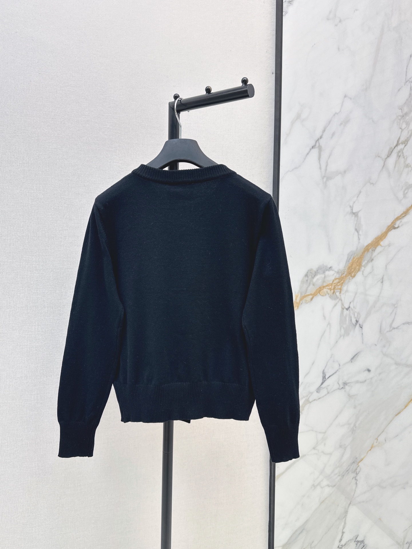 CD 26fw embroidery cardigan