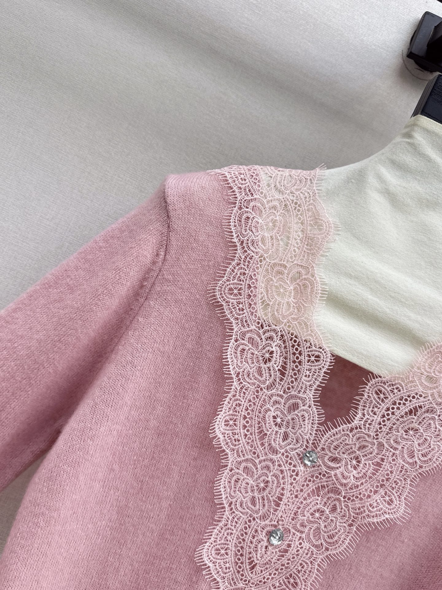 ES 26fw lace wool basic tee
