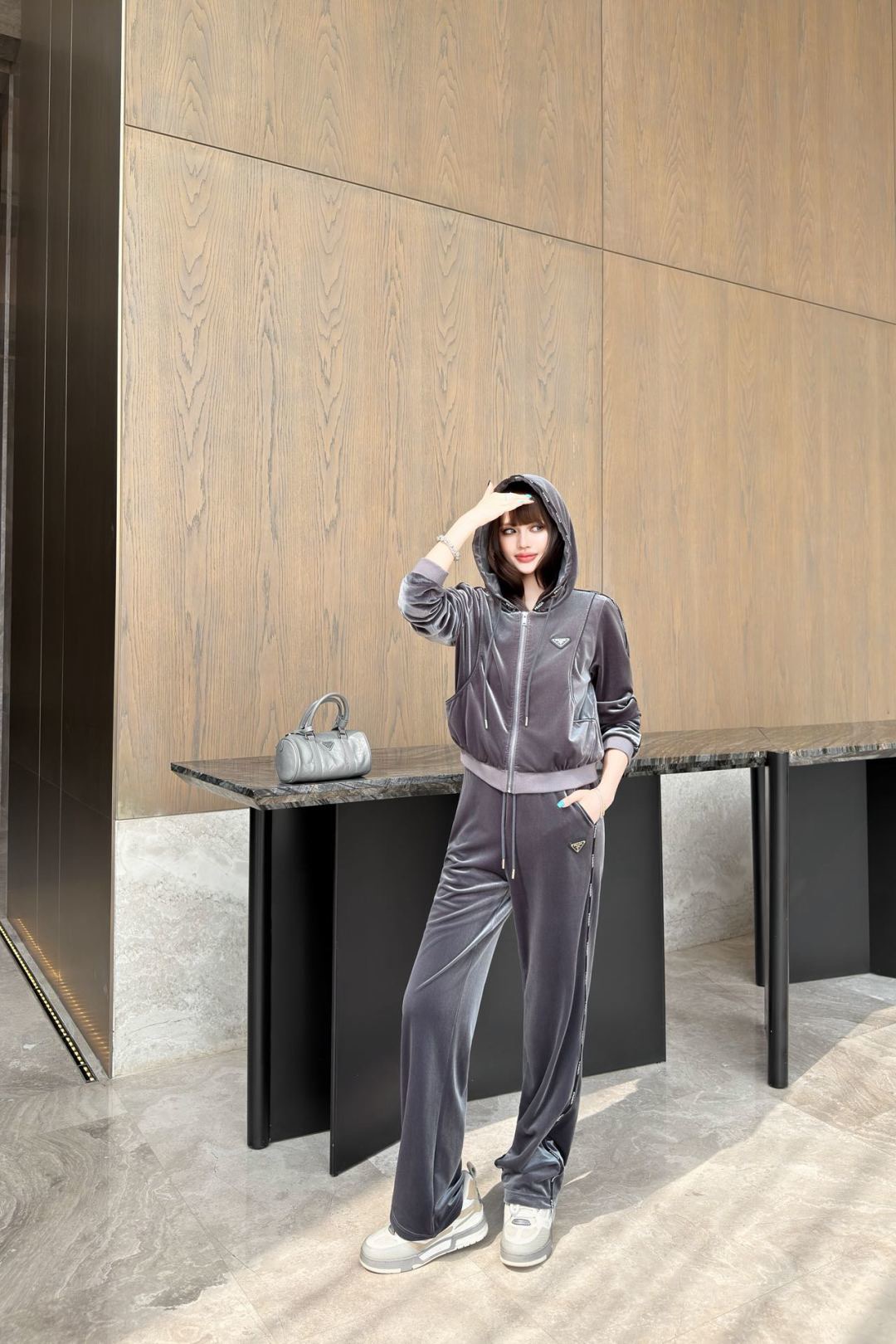 Pra 26fw velvet hooded jacket pant sets