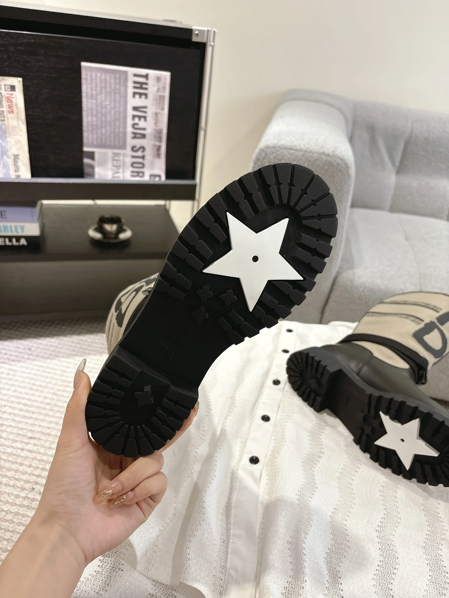 CD 25fw half boots
