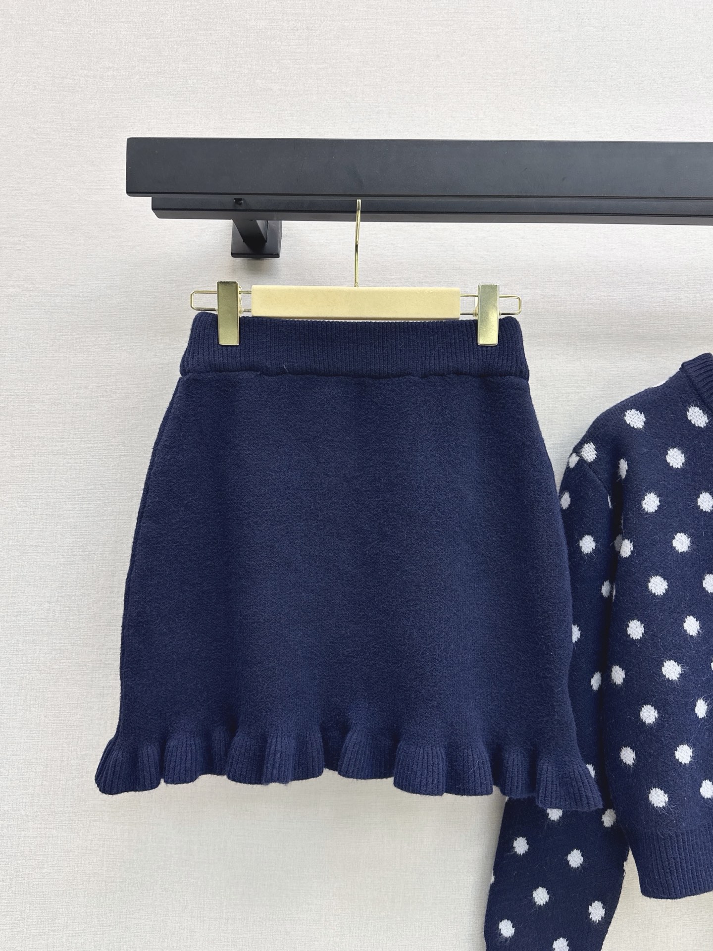 Miu 26fw polka-dot knit cardigan skirt sets