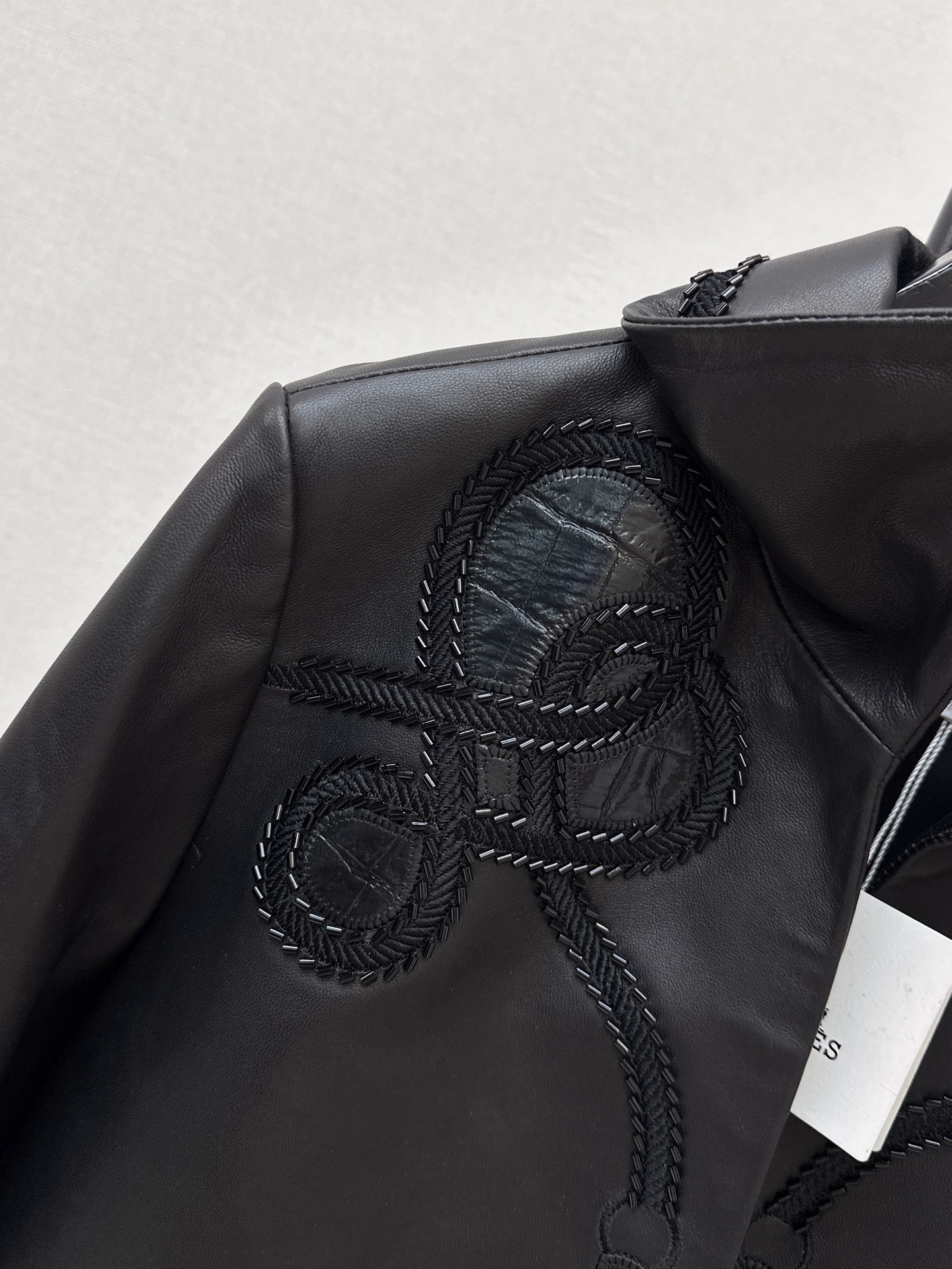 Her 26fw embroidery cropped leather jacket