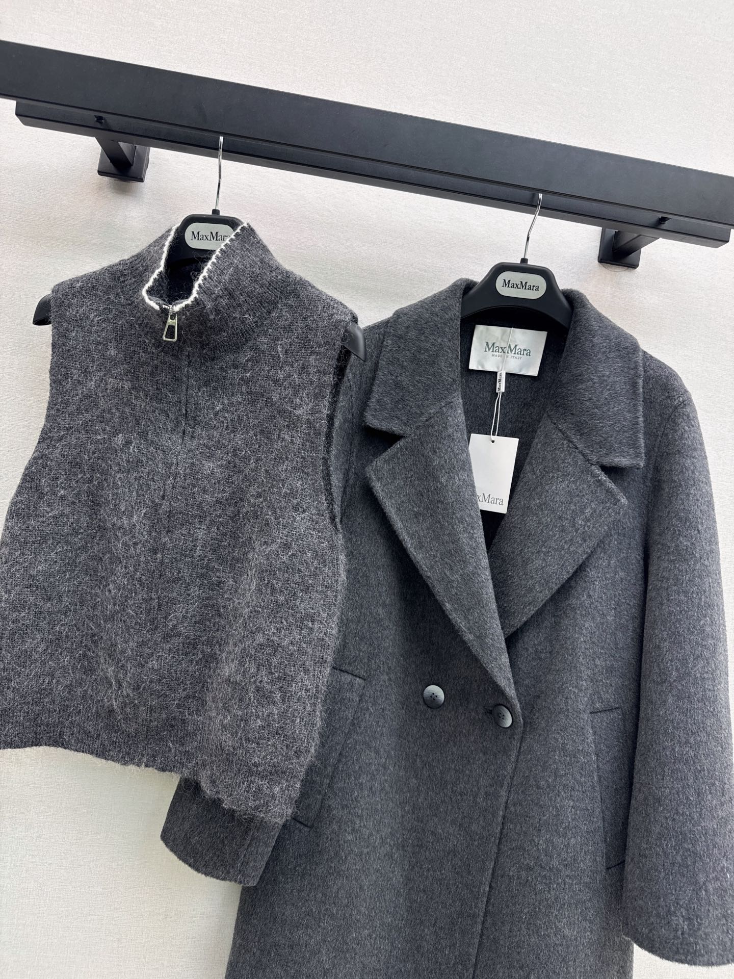 Max 26fw knit vest overcoats sets