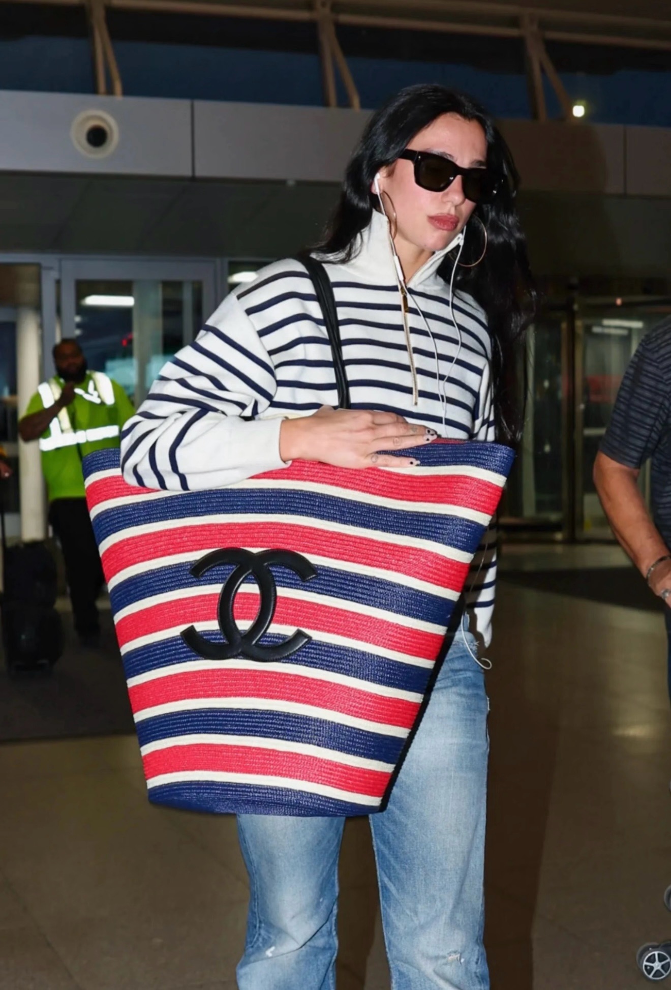Chan 26fw stripe zip-up knit sweater
