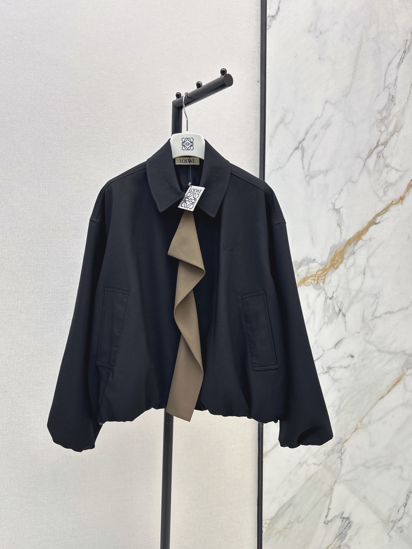 Loe 26fw ribbon jacket