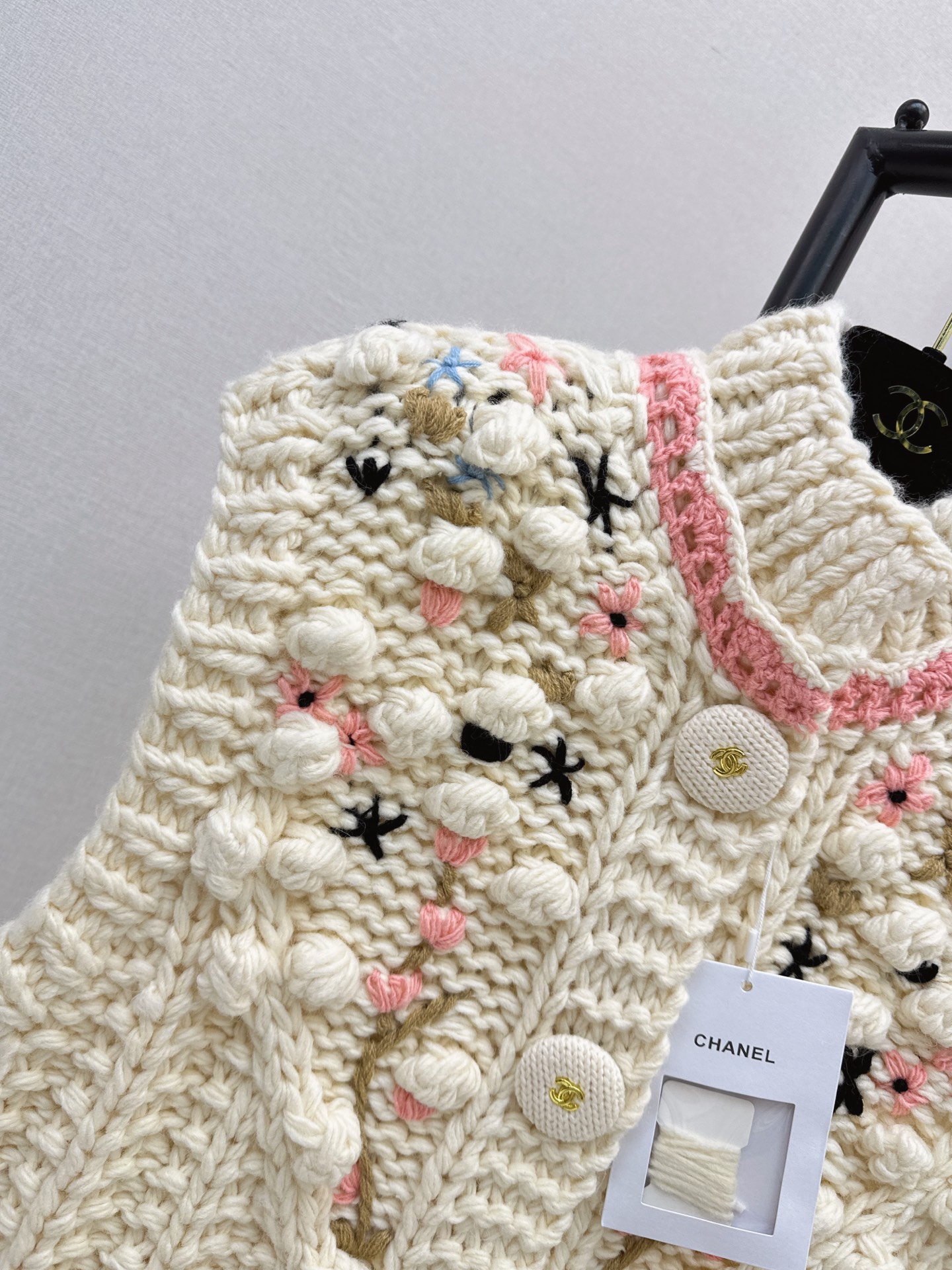 Chan 26fw embroidery knit vest