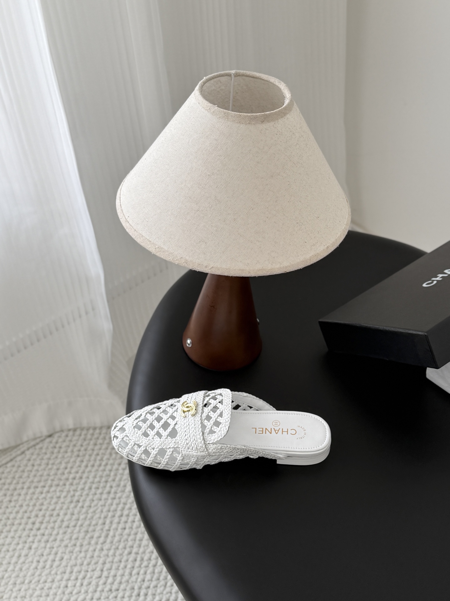 Chan 26ss woven slippers