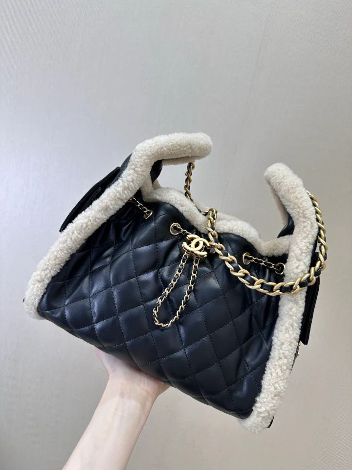 Chan 25fw bag