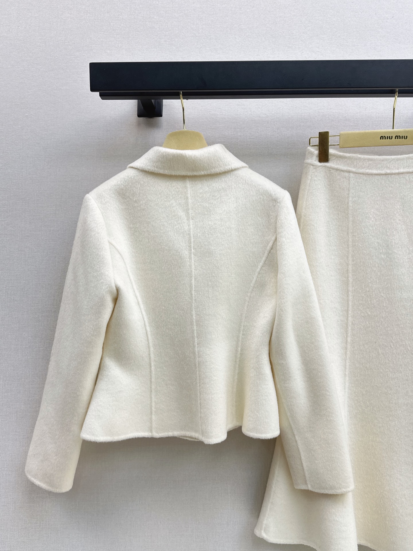 Miu 26fw woolen cropped jacket mermaid skirt sets