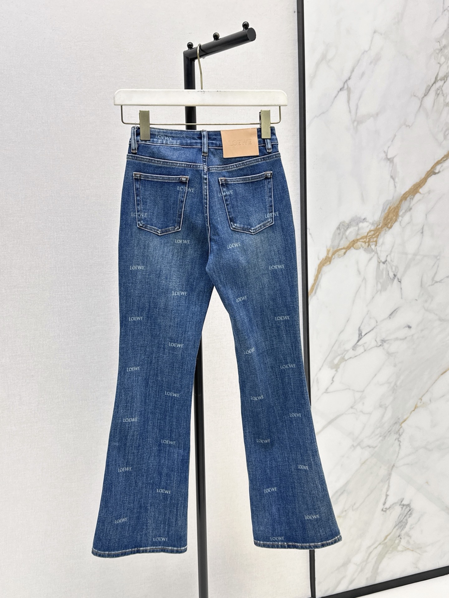 Loe 26fw fit-slim jeans