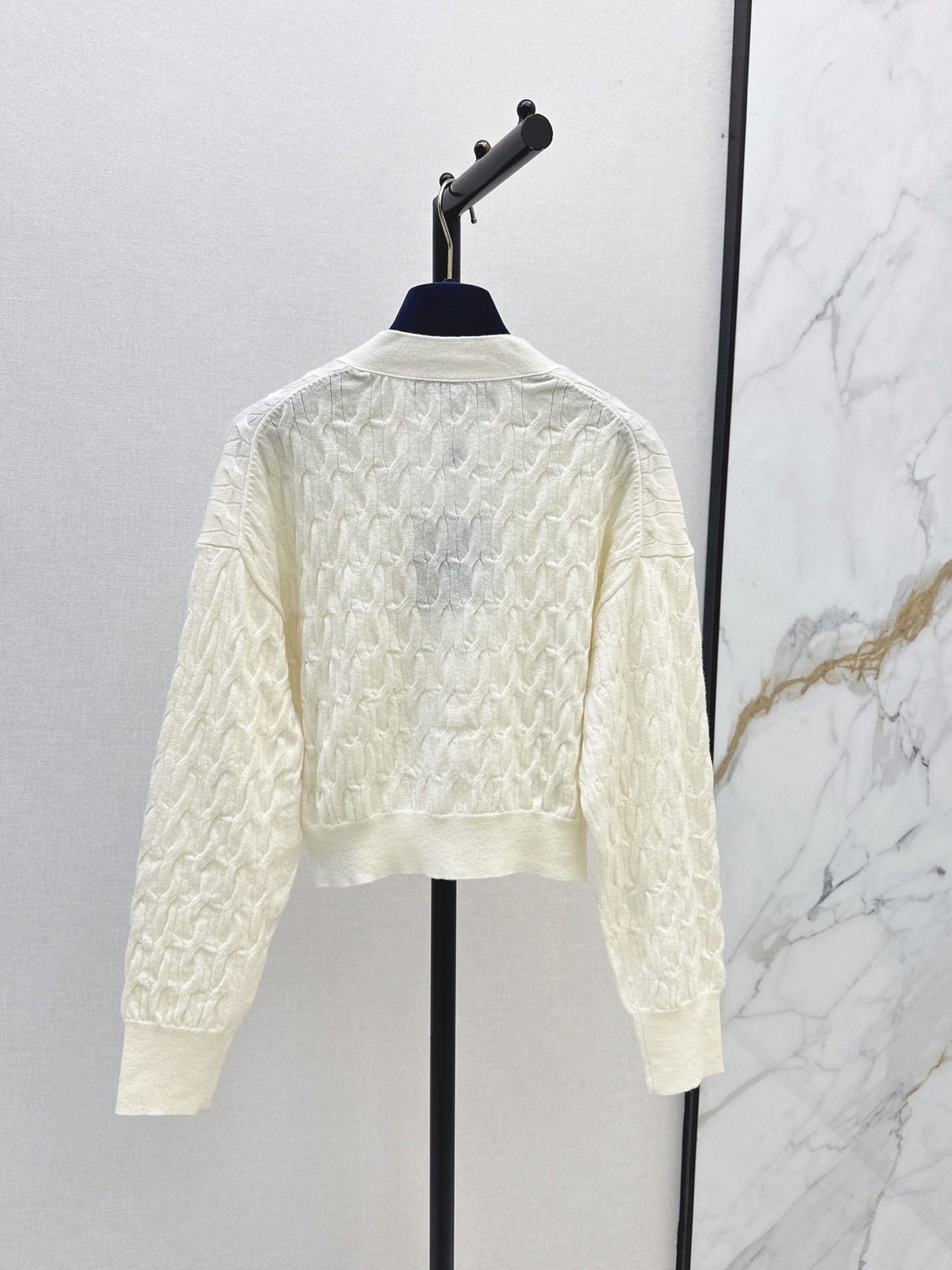 Loui 26fwcropped cashmere cardigan