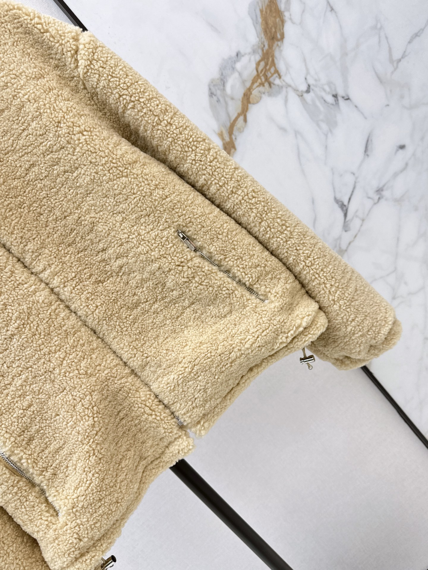 Miu 26fw faux shearling jacket