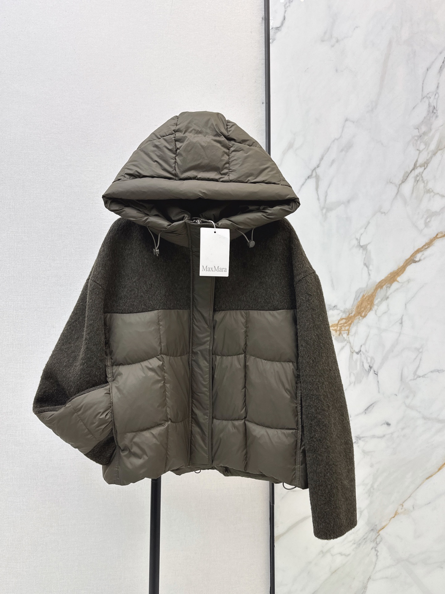 Max 26fw hooded wool contract down jacket