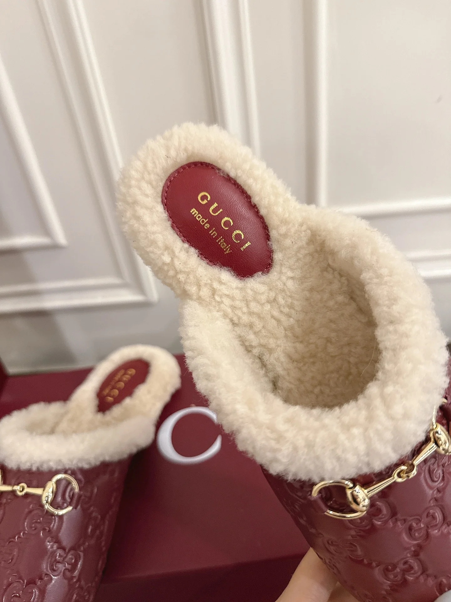 Guc 25fw mules shoes