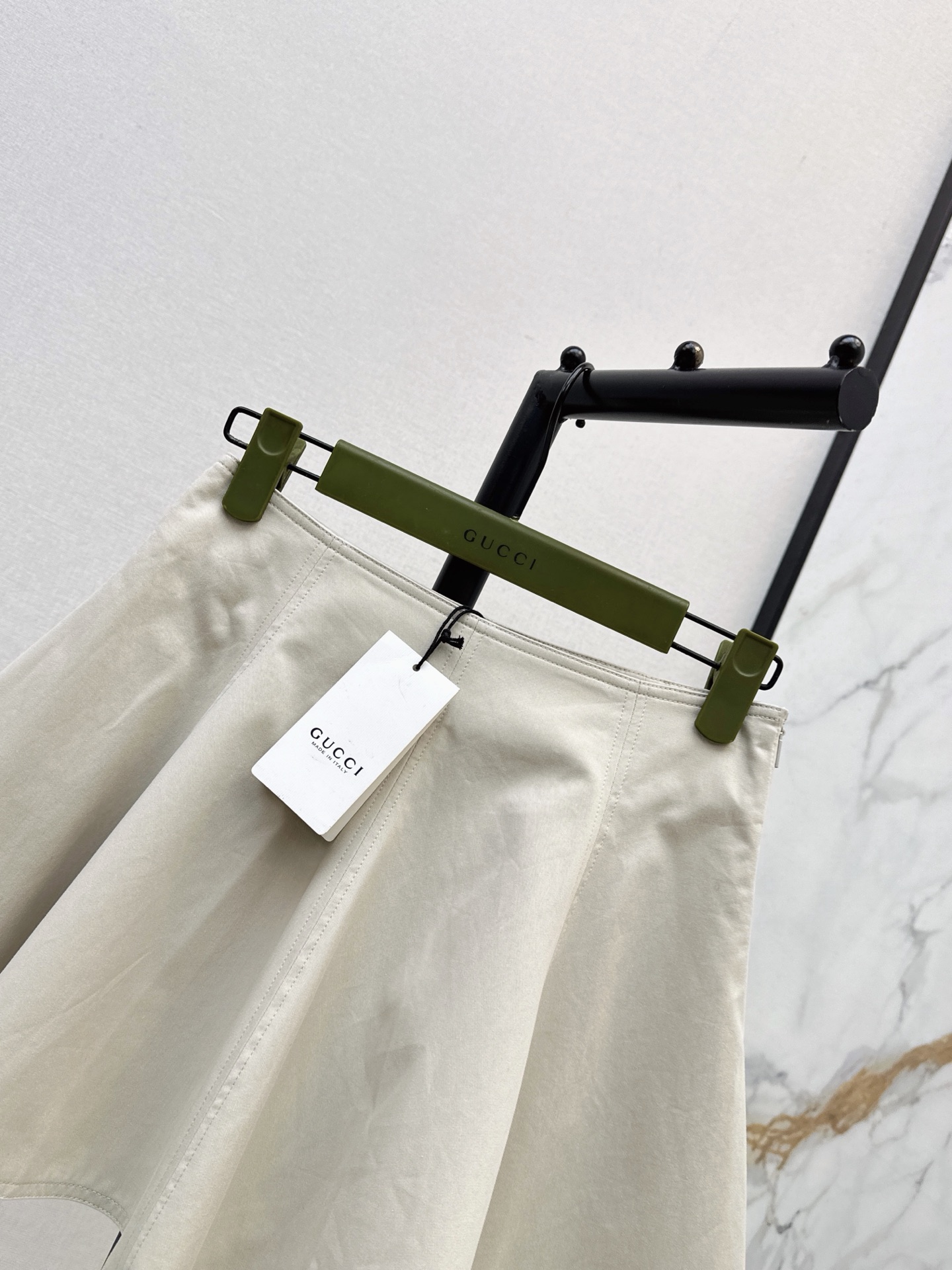 Guc 26fw pleated mini skirt