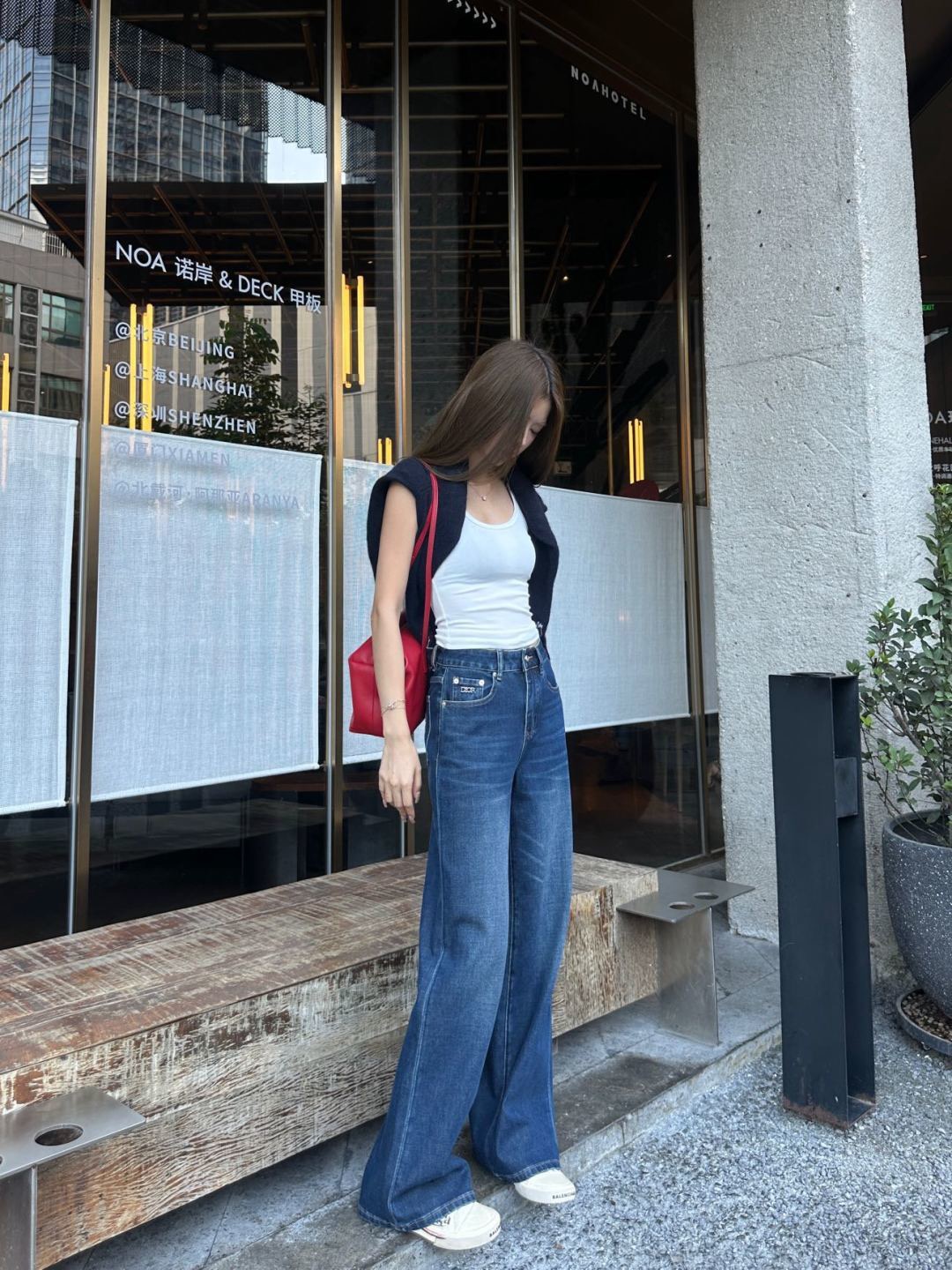 CD 26fw embroidery patch jeans