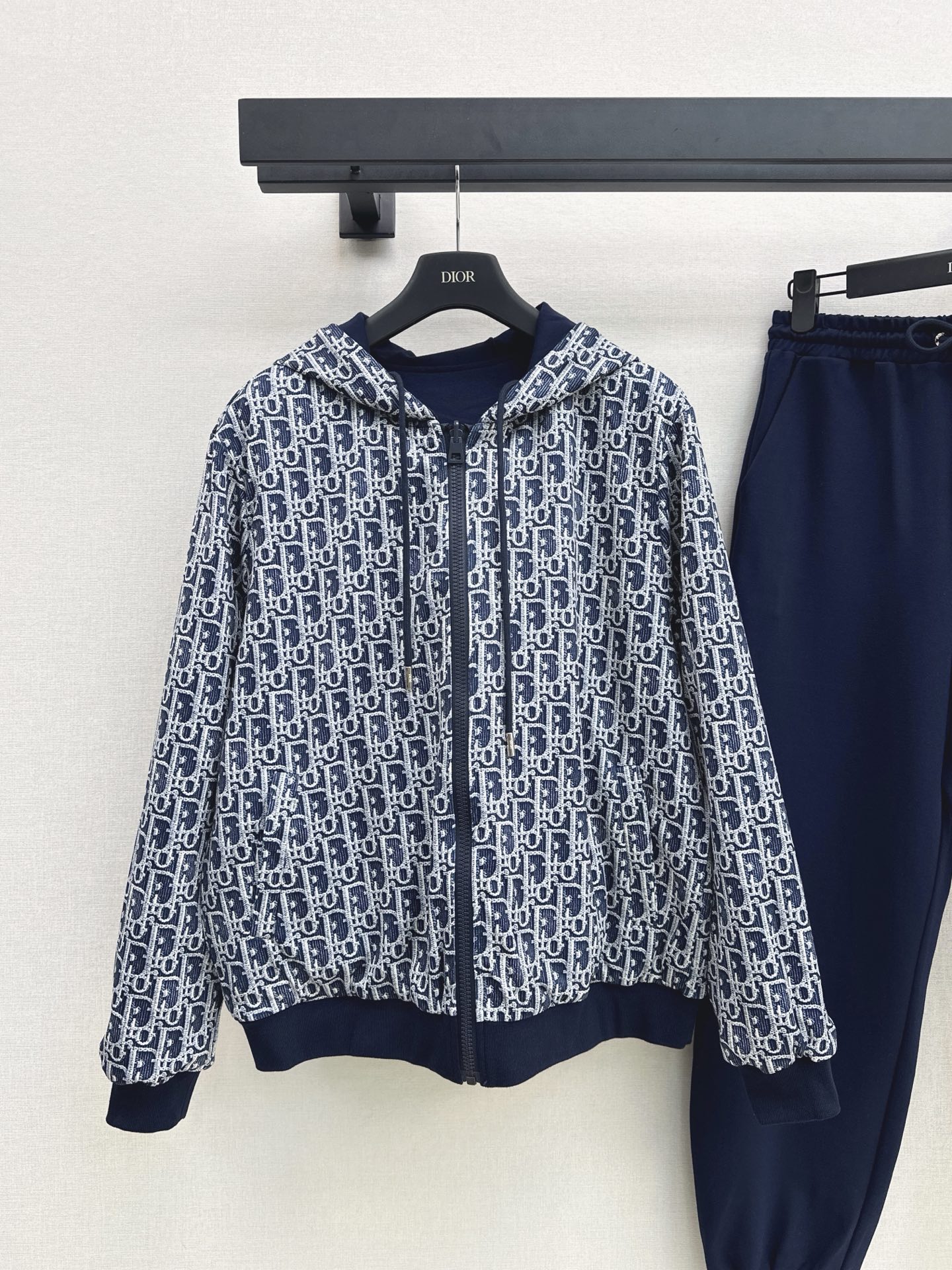 CD 26fw reversible hooded jacket pants sets