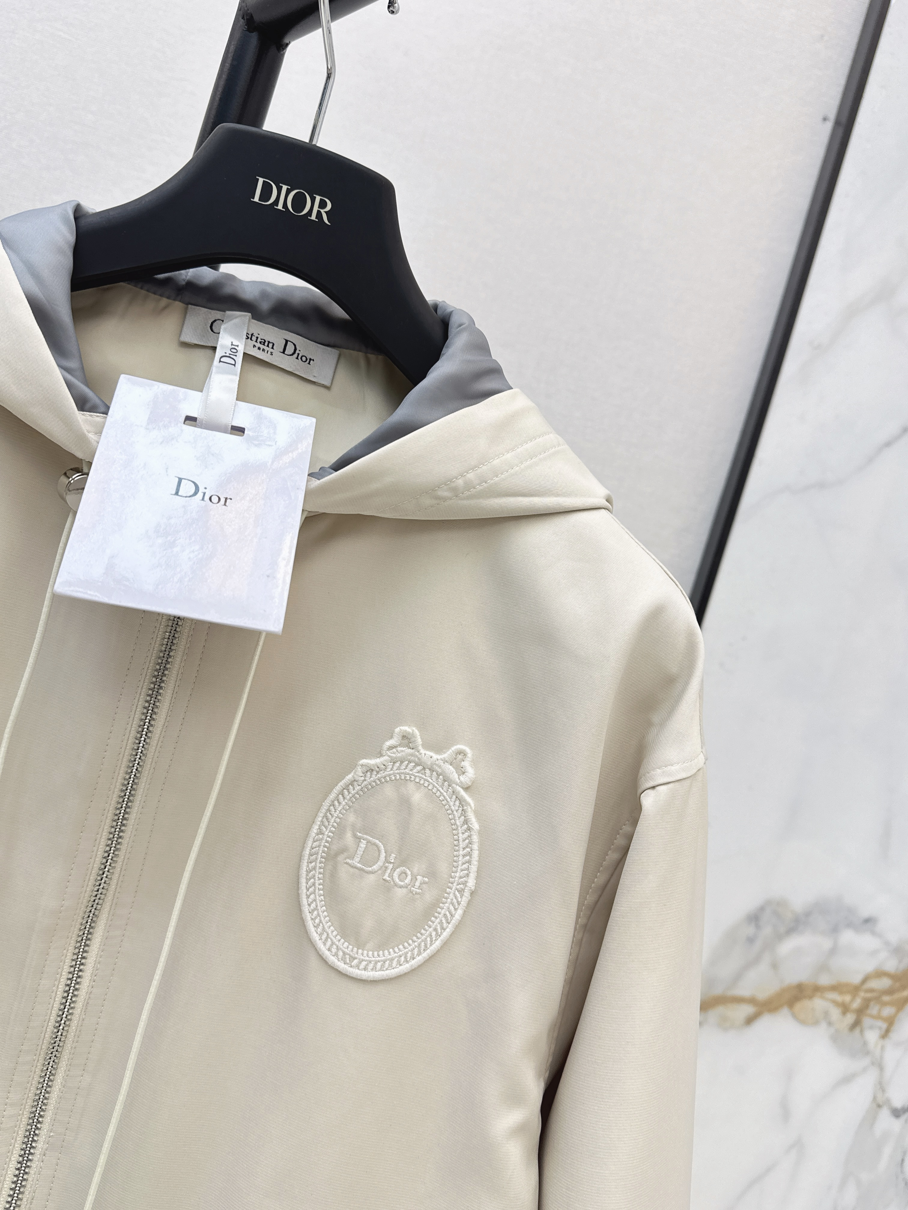 CD 26ss hooded trench coats