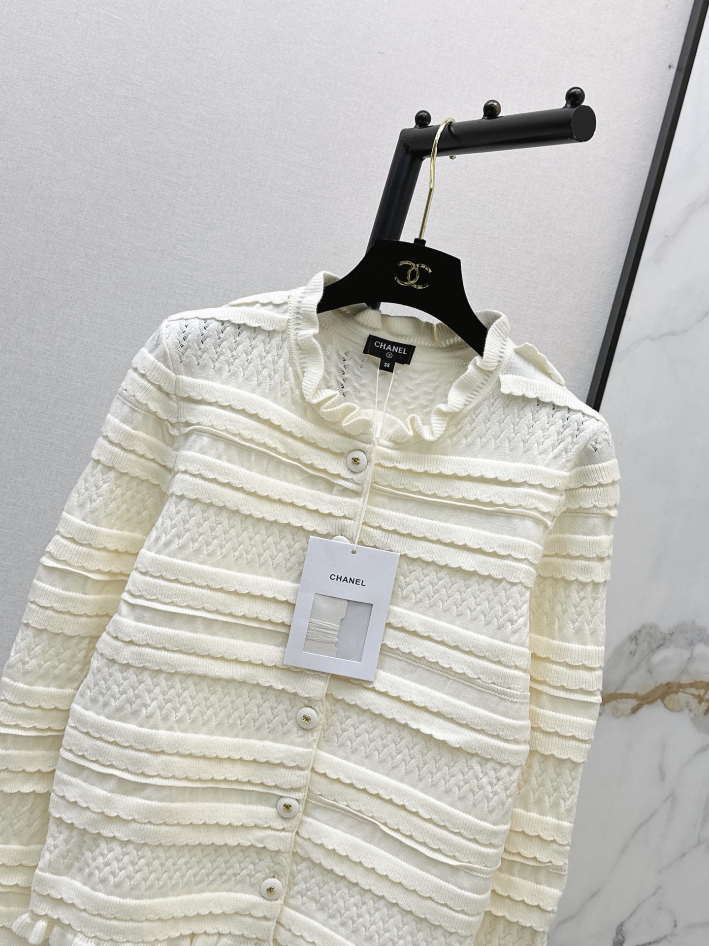Chan 26fw ruffle knit cardigan