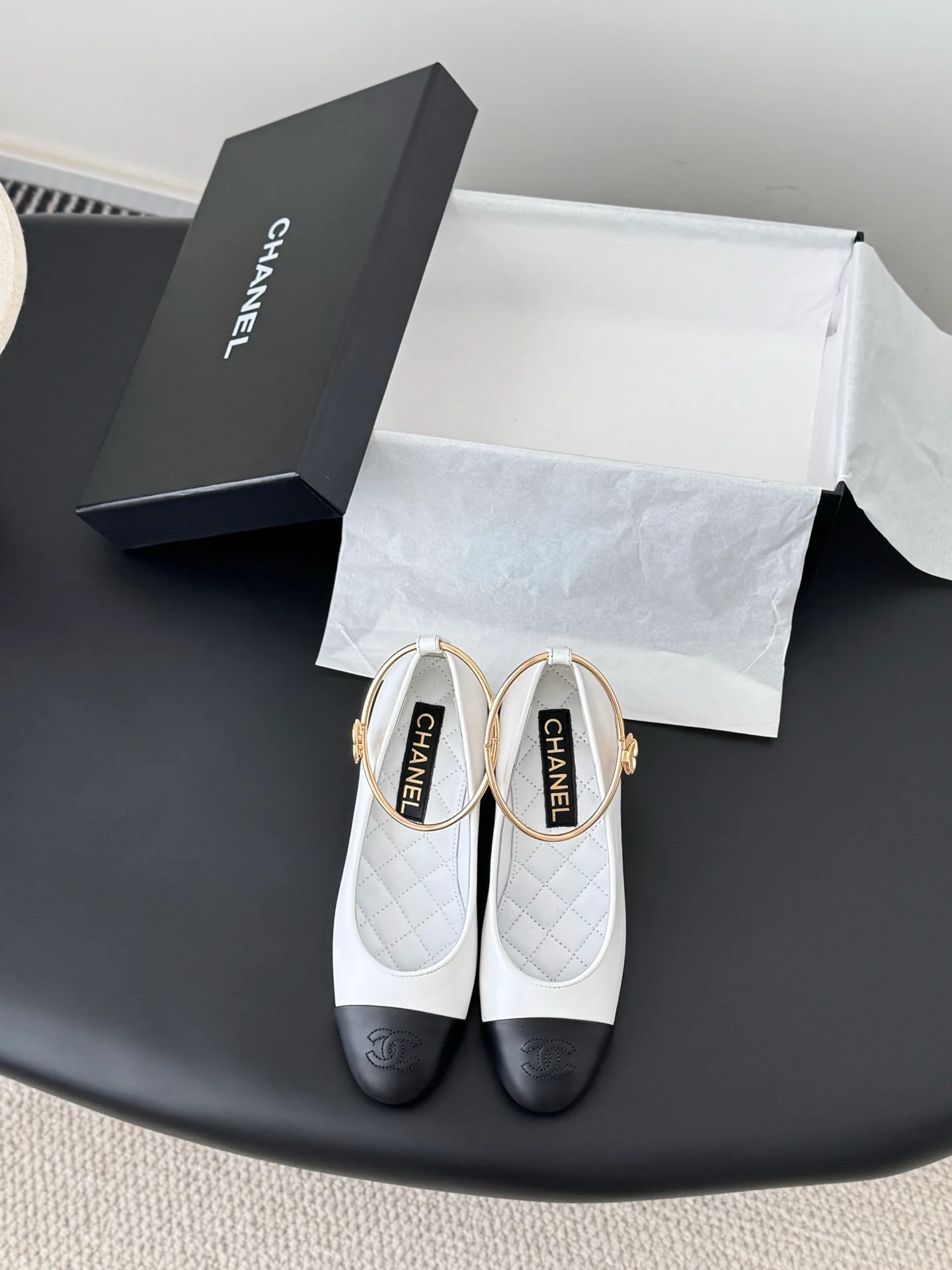 Chan 25fw chunky heels