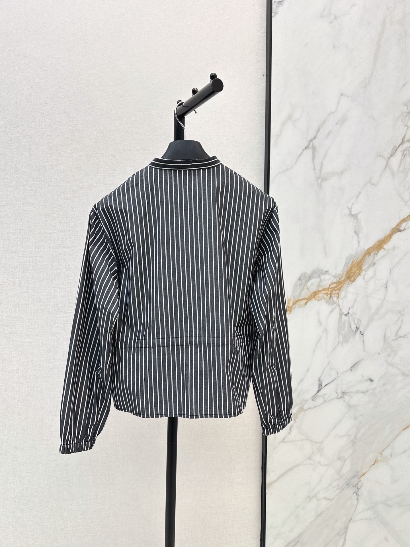 CD 26fw stripe drawstring shirt