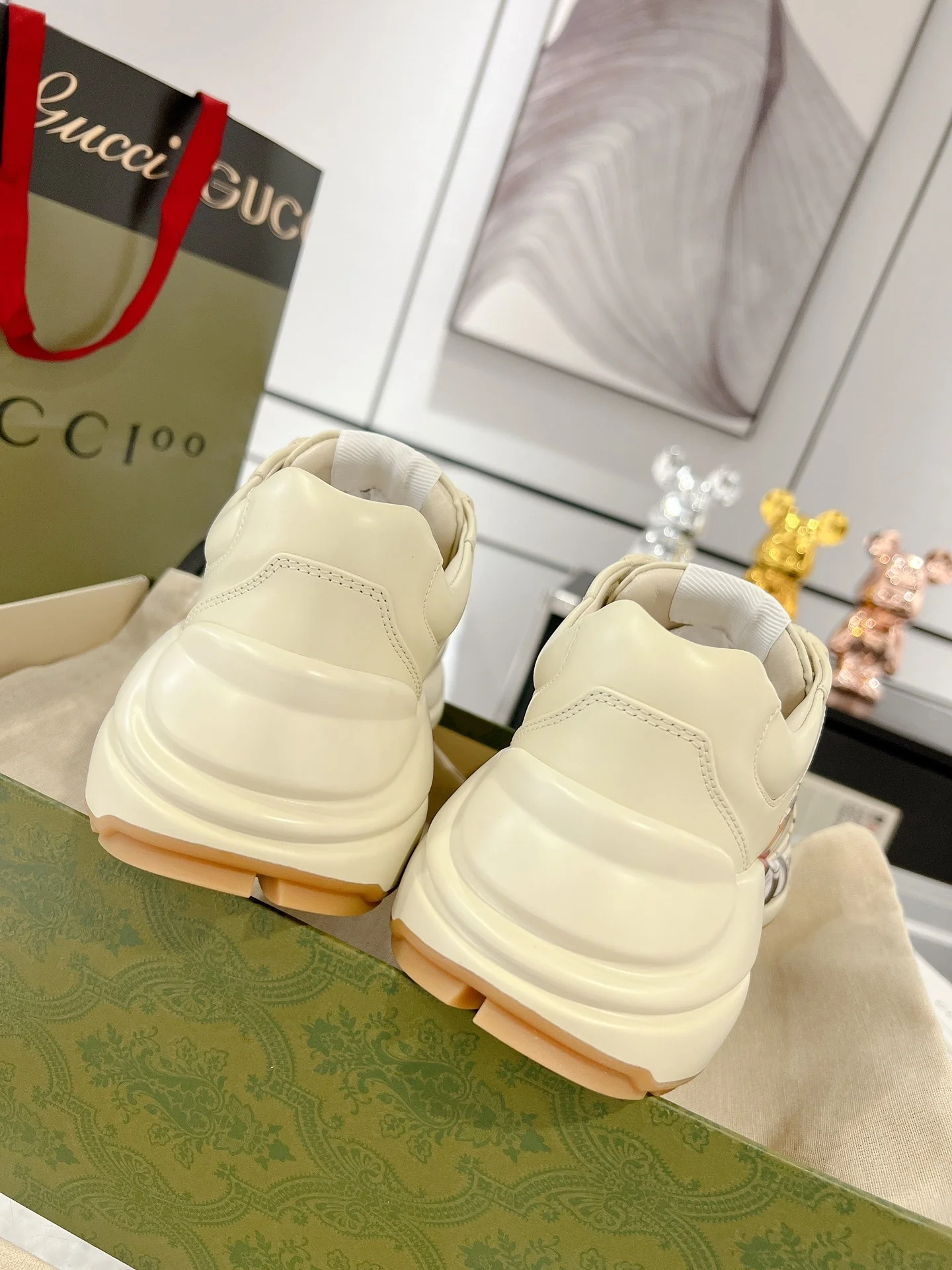 Gucc 25fw dad's shoes