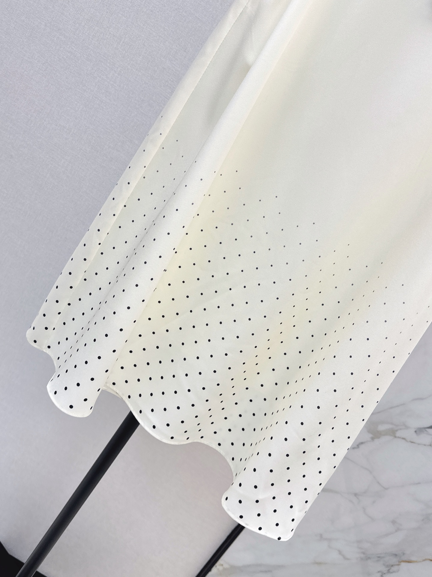 CD 26fw pokla dot skirt