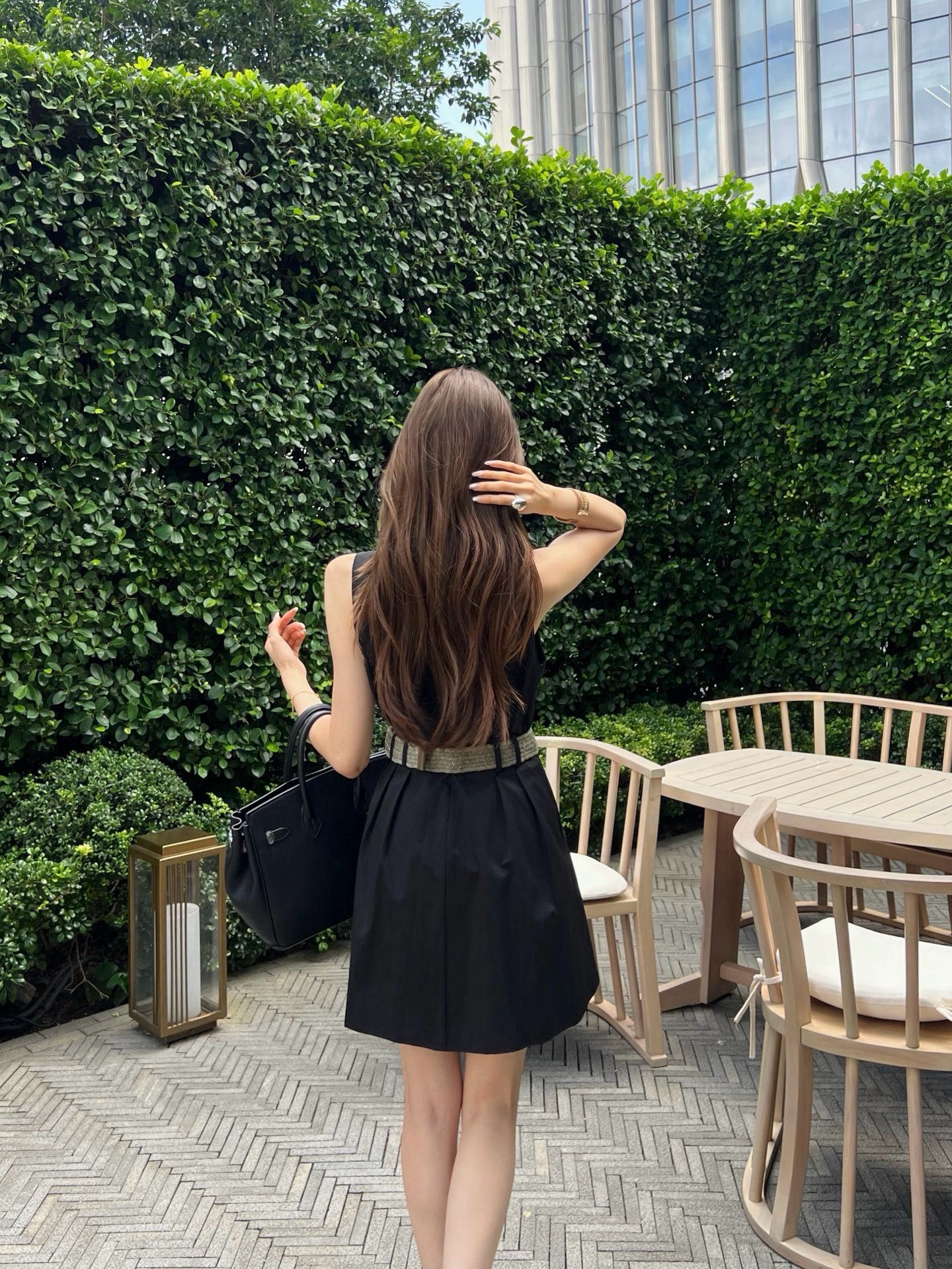 Brun 26ss sleeveless belted dress